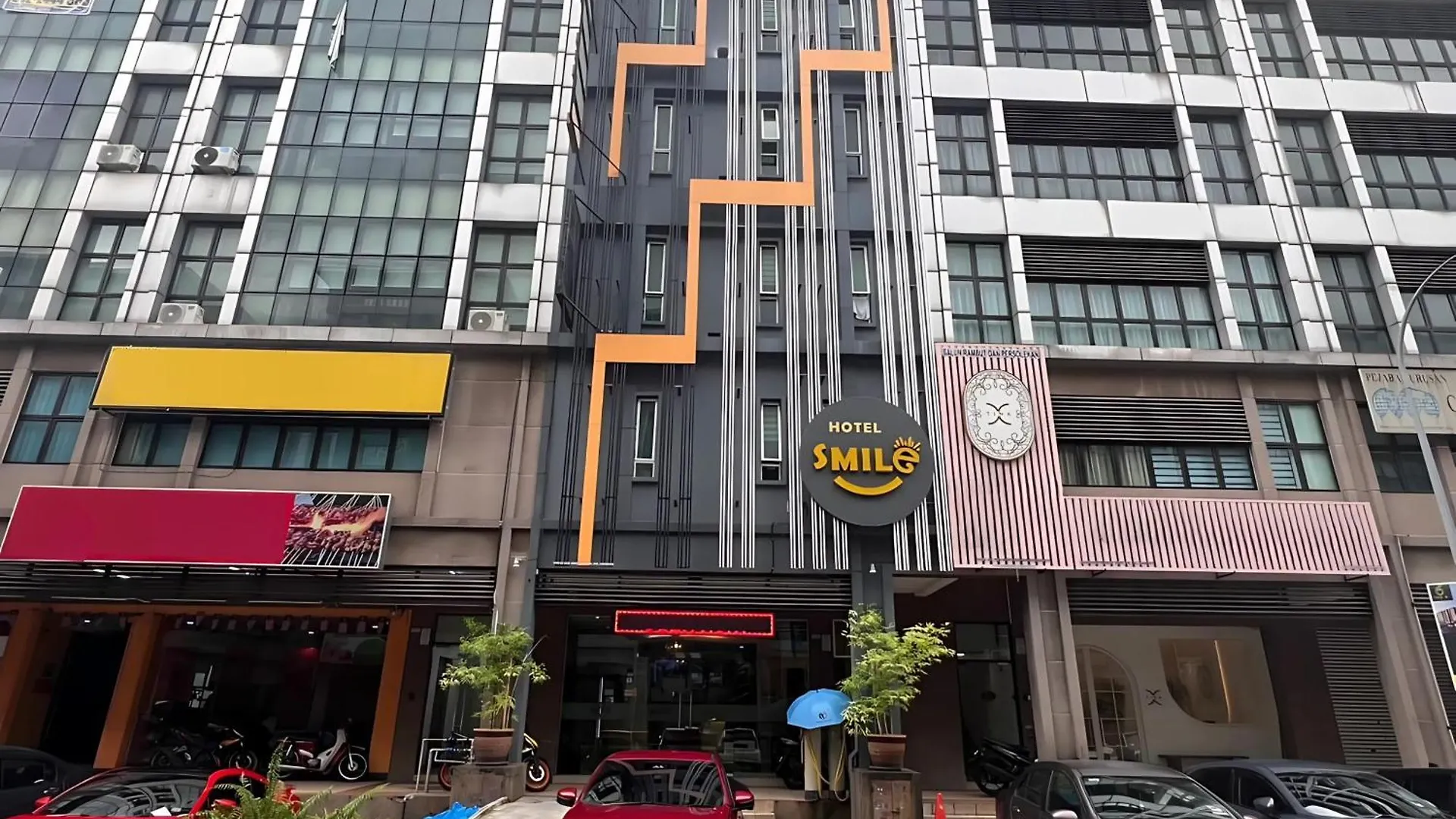 스마일 호텔 수방 Usj 수방자야
